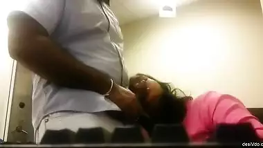 Horny HR Manager Likes To Get Naughty With Her Freshers Blowjob And Fucking Videos Part 1