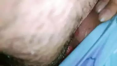 Xxx Desi hijastra Colegia se deja atrapar que rico coño es tan lindo