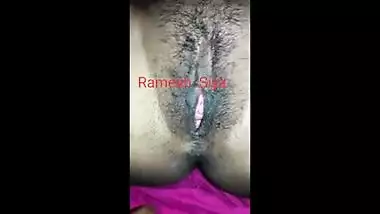 Barbadi Ka Xx Video - Bhabiu Ke Choot Mein Baingan indian sex tube