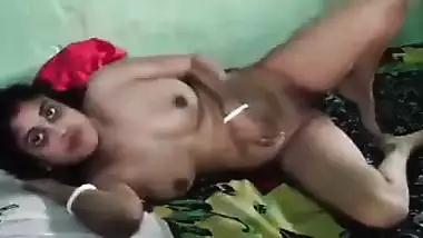 Horny Indian lady enjoying sexual fun