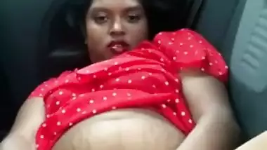 Shhh, daddy can't find out i use his car to play with my dildo... Almost caught by a couple, i wish