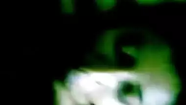 Indian sex video HD of a naughty teen enjoying a home sex session