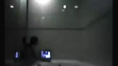 Manipuri bhabhi caught taking shower by her...