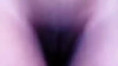 Model exposes her small XXX tits with perky sex nipples in Desi show
