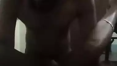 Lonely tenant aunty fuck with young boy at home