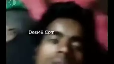 Teen with full lips and perverted guy in amateur close-up Indian video
