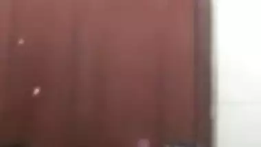 Desi indian nice aunty ass and pussy video records for lover
