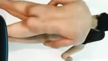 Sexy XXX bitch is ineptly fucked by her Desi boyfriend on camera MMS