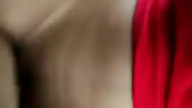 Amateur XXX actress gives pussy to Desi lover in the morning on camera