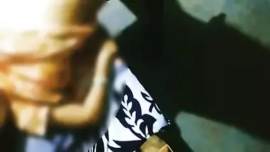 Desi Bhabhi Ne Mere Lund Se Chudwayi Or Mal Pet Pe Nikal Dia