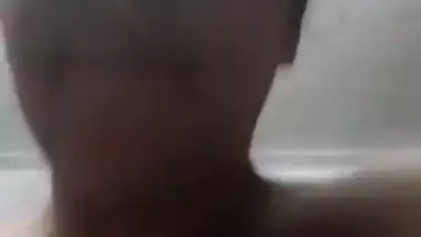 Big boobs beautiful married Indian Bhabhi blowjob sex MMS