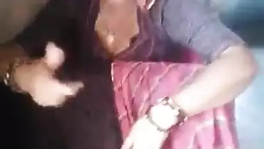 Xxx Indian Ghagra - Village Aunty Pulls Ghagra During Fight indian sex tube