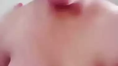 Сhennai lewd aunty sniffing dirty panties and showing her nude body XXX Tamil audio
