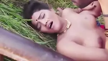 Hot Indian, Indian Desi Bhabhi And Indian Bhabhi In Kaamwali Ko Khet Me Choda Hindi Audio