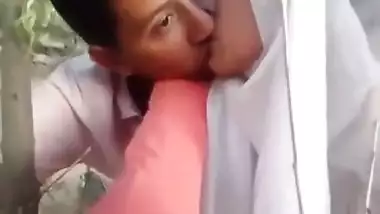 Bhai Bhin Lip Kis - Desi Judva Bhai Bahan Latif Ltifa Doggy Outdoor Hijab Muslim indian sex tube