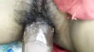 Desi young pussy eats big dick outdoors