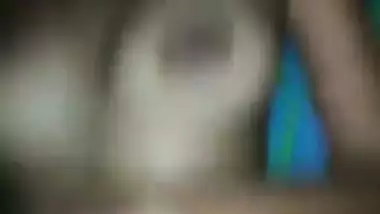 Village girlfriend tight pussy fucking in FSI sex