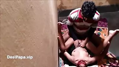 Skinny Indian Village Girl gets Hard Rough And Seductive Sex With Her Desi Boyfriend In Dirty Hindi Audio