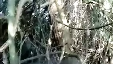 Desi teen village slut agrees to suck my large XXX cock in outdoor