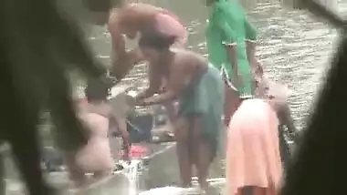 380px x 214px - Indian Women Bathing By The River indian sex tube