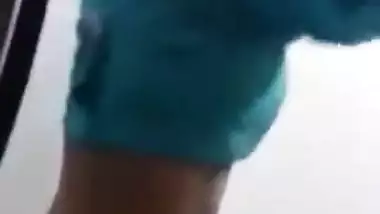 Indian gal puts condom on BF's erect XXX rod making it ready for sex