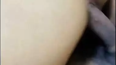 Desi sex videos of a guy fucking a milf and her daughter