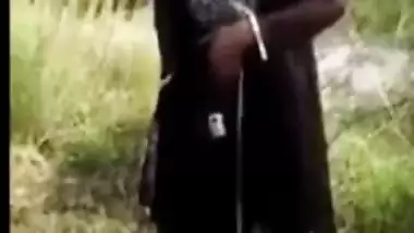 Lewd school girl pussy flash walk in public outdoor In park. Desi hot mms