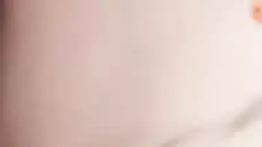 Live cam cute girl playing with boobs and hairy pussy