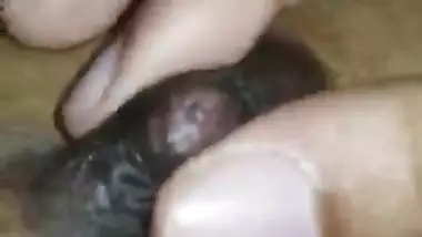 Desi boobs pressing and nipple massage