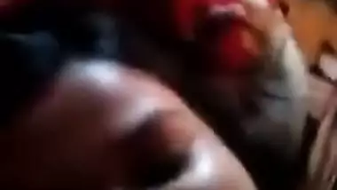 Today Exclusive- Horny Desi Boudi Showing Her Boobs On Video Call Part 2