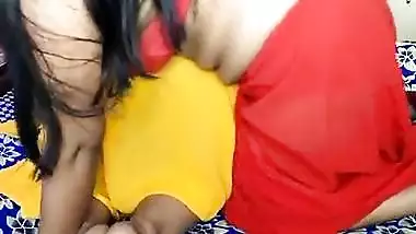 Geeta House Wife Live Sex Show Another Vdo indian sex tube