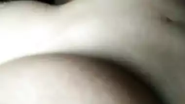 Desi girl has XXX openings fucked by boyfriend on camera in the field