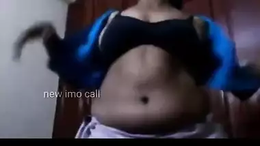 Imo Hindi Audio Sex Video - Hot Imo Video Call Live Record By An New Desi Aubty indian sex tube