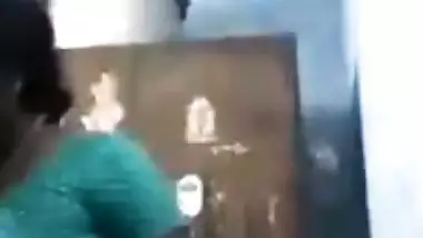 Tamil aunty in saree nude sex chat video call