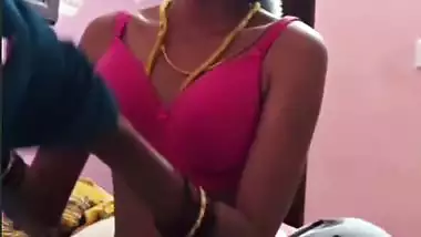 Slim Tamil wife small boobs showing to husband