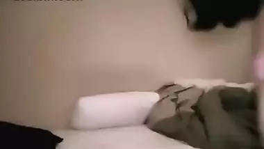 Hindi hot episode of a beautiful livecam beauty stripping and satisfying her fans