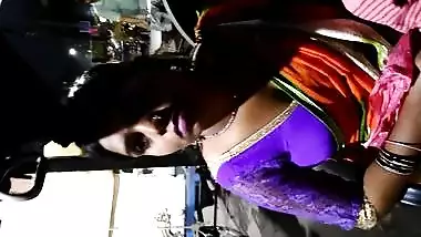 desi cleavage