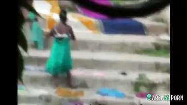 Local guy caught sexy Indian aunts take a bath outdoor in the river. era desi