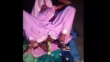 indian horny desi cheating house wife doing masturbation take nude selfie collection