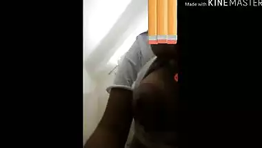 Hot desi GF showing yummy boobs