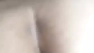 Desi xxx MMS of a pervert fucking his cousin like a beast