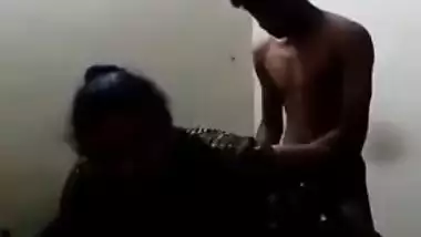 Indian aunty nude sex with neighbor young guy, Desi mms full sex video