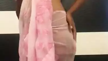 Shapely boobed desi bhabhi stripping saree