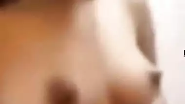 Today Exclusive- Desi Tamil Girl Showing Her Boobs And Pussy On Video Call Part 3