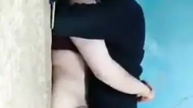 XXX housewife gets it on with her Desi lover in front of the camera