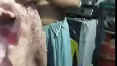 Desi porn watch as XXX village bhabi open her saree and show everything