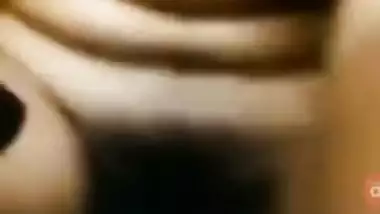Indian minx has solo sex with XXX dildo during video chat with BF