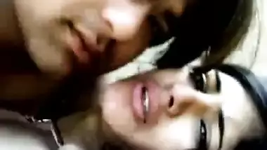 Hindi outdoor porn of college girl bunk class for sex masti with bf