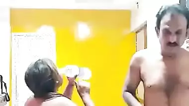 Desi Mature 0ffice Aunty fked hard ny mngr