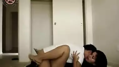 Assam mai jija saali ke hardcore pussy fuck ki blue film